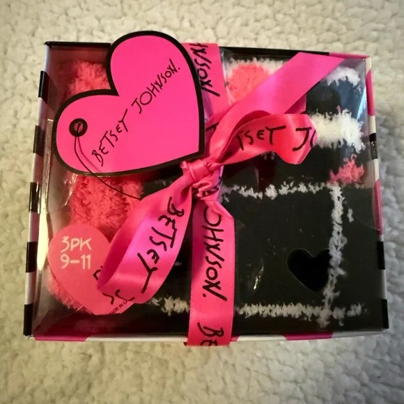 Betsey Johnson Pink and Black Heart Socks - Picture 1 of 3